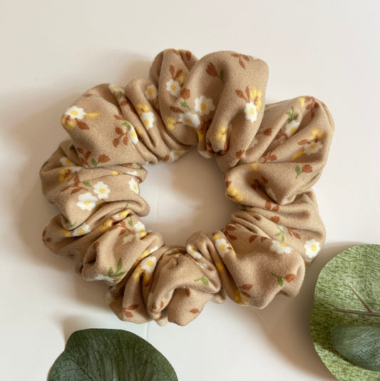 Beige Daisy