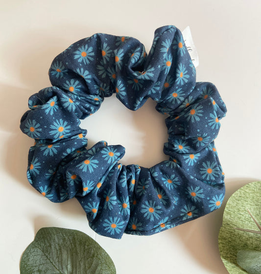 Blue daisies